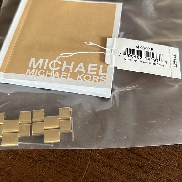 Michael Kors Watch MK6078 - Picture 5 of 5